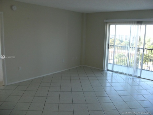 4174 Inverrary Dr # 911, Lauderhill FL 33319 — #A10680698