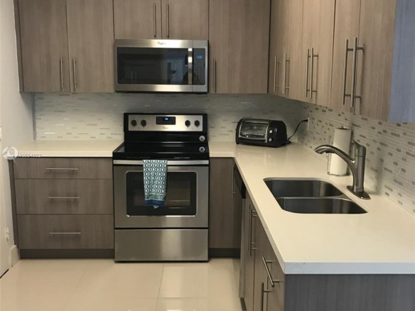 3801 S Ocean Dr # 10V, Hollywood FL 33019 — #A10594502
