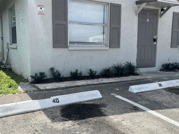 550 NE 44th St # M2, Deerfield Beach FL 33064 — #A11753532