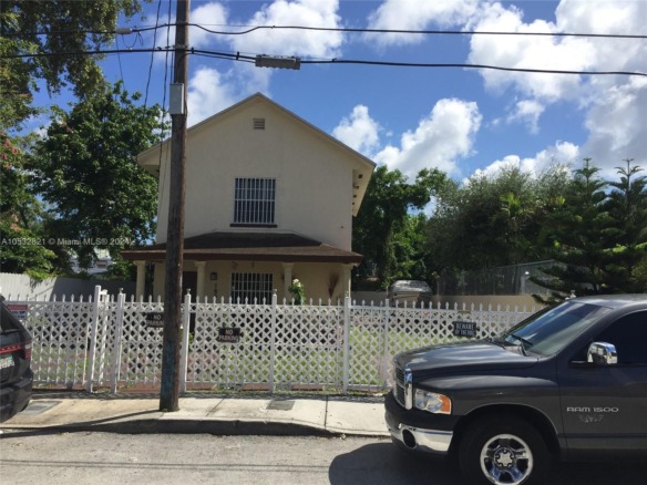 160 NW 27th St, Miami FL 33127 — #A10532821