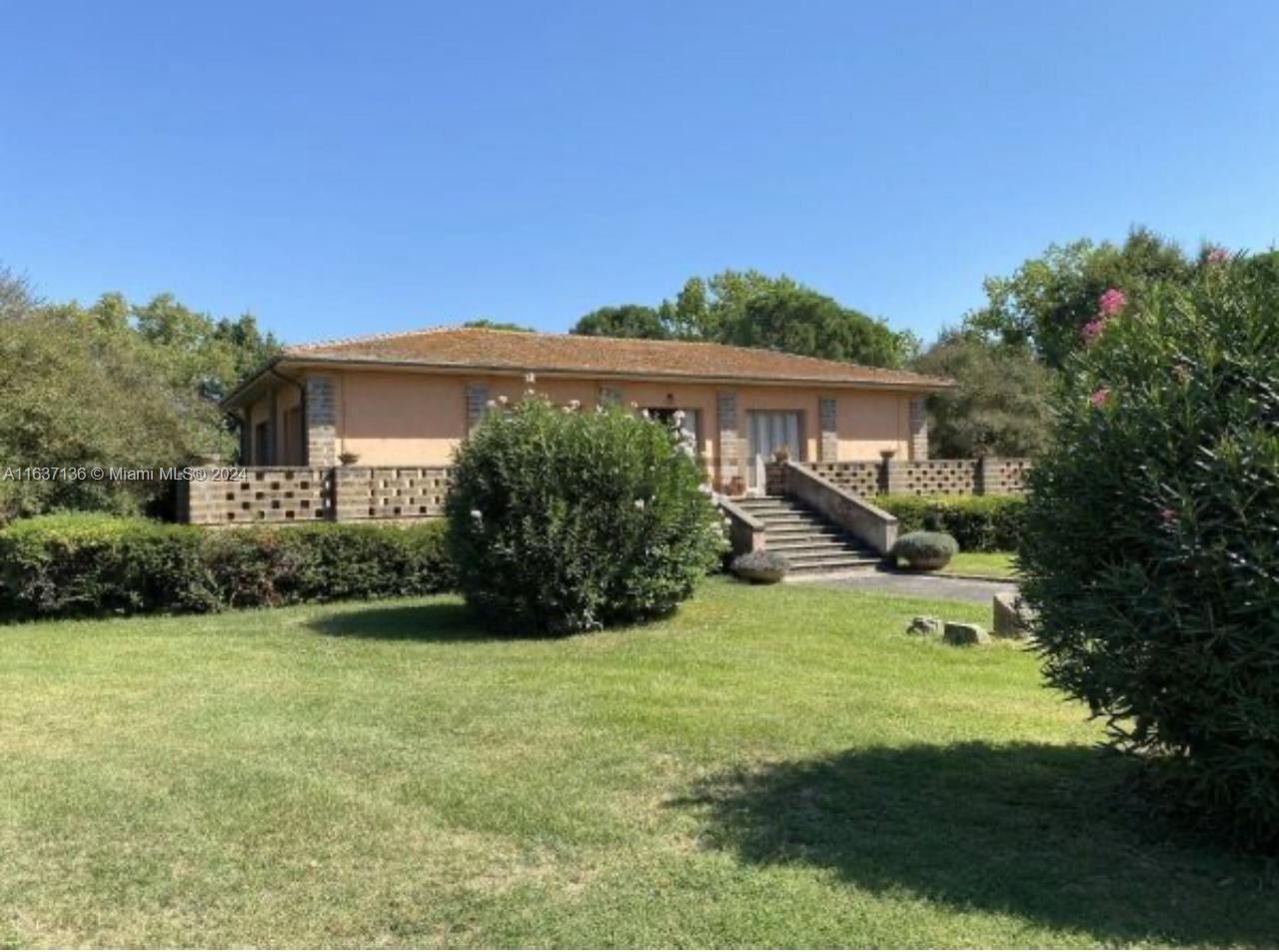 1ad5be0d-32 4 NW Via tiberina, 00100 — #A11637136
