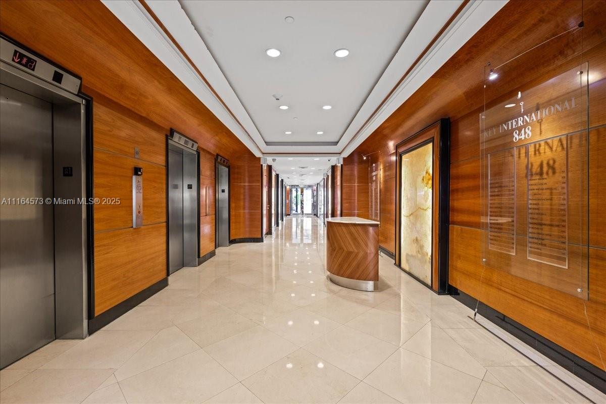 1ad5be0d-424 848 Brickell Ave, Miami FL 33131 — #A11164573