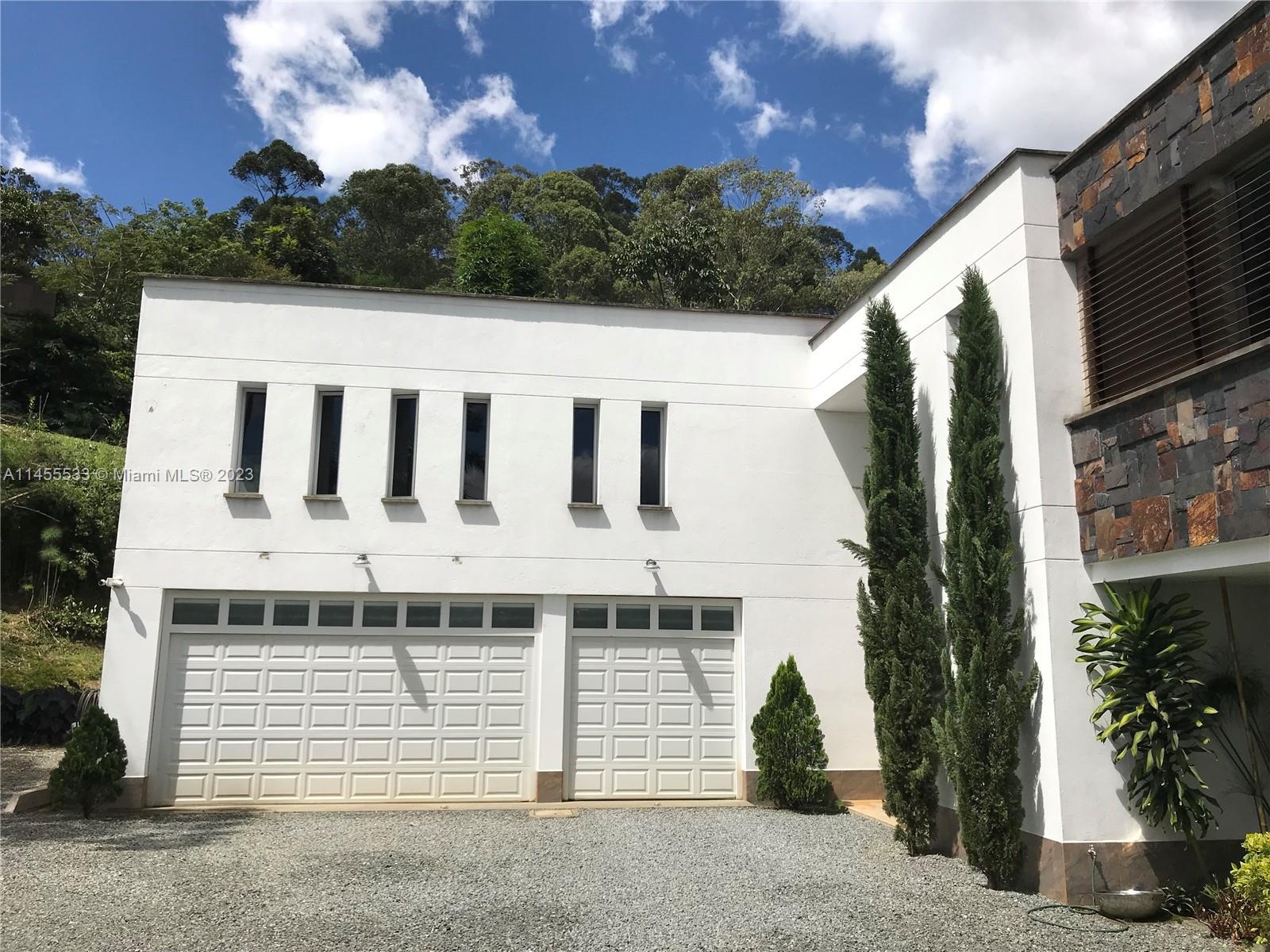 CRA 24 – 36DSUR151 S EL Escobero, AN 055421 — #A11455533