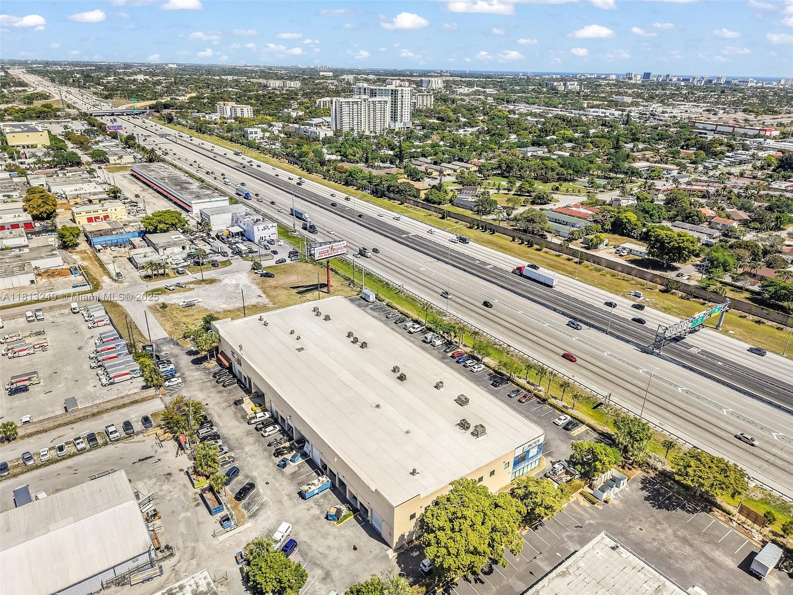 6dd28e9b-166 820 SW 12th Ave # 7B, Pompano Beach FL 33069 — #A11813249