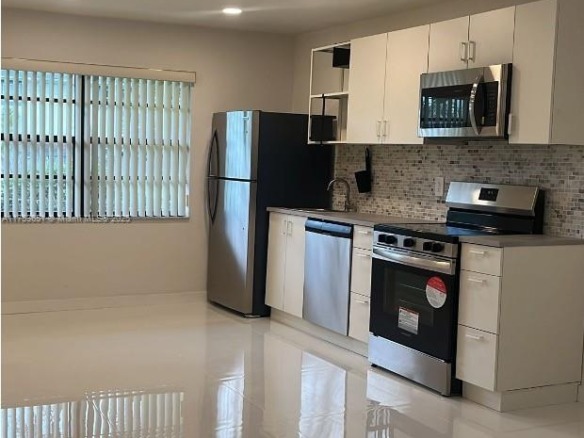 2307 Taylor St # 205, Hollywood FL 33020 — #A11753651