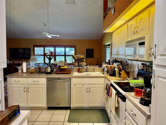 3509 Sunrise Dr, Other City – In The State Of Florida FL 33872 — #A12000191