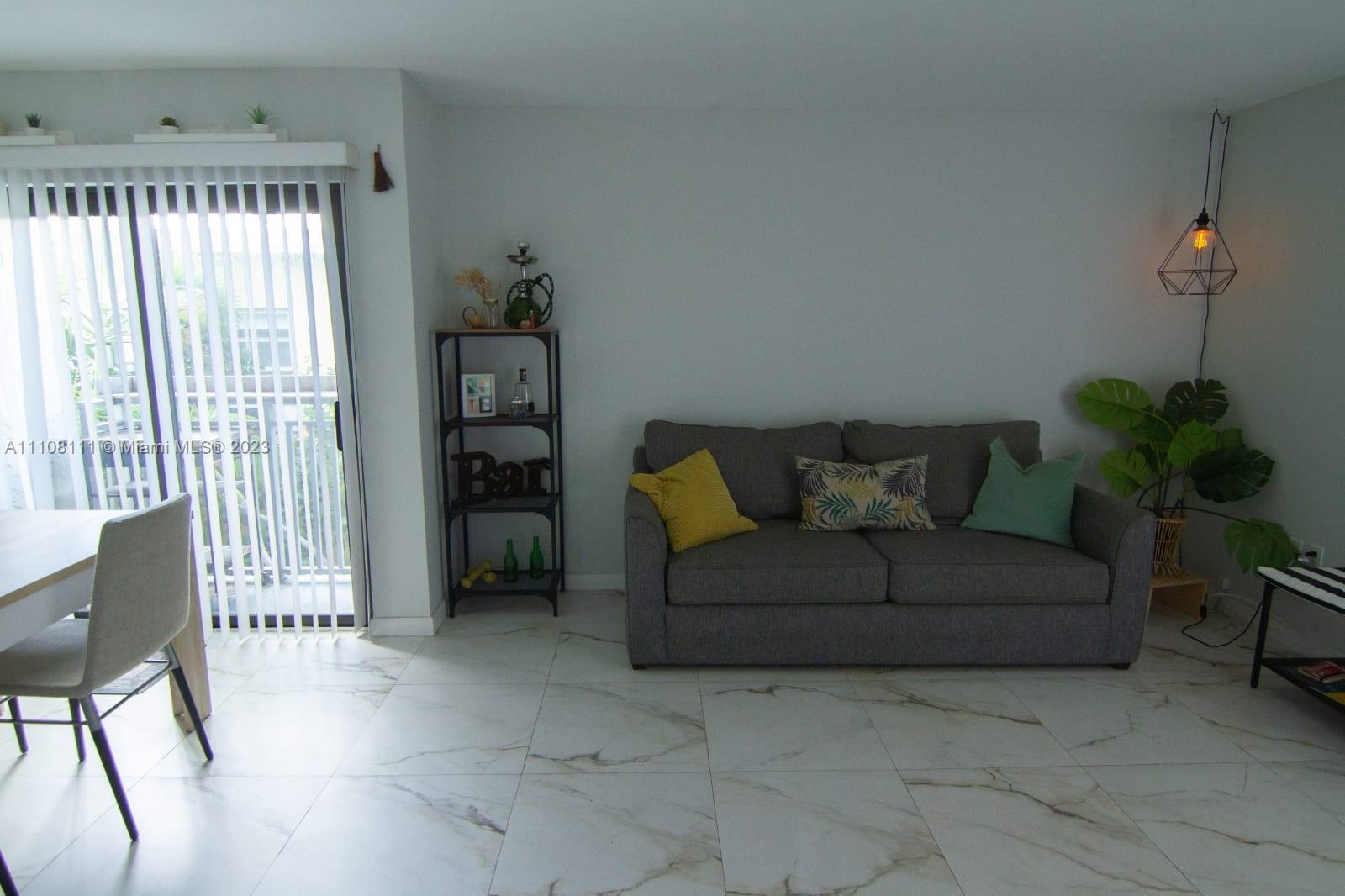 6dd28e9b-341 753 Michigan # 3A, Miami Beach FL 33139 — #A11108111