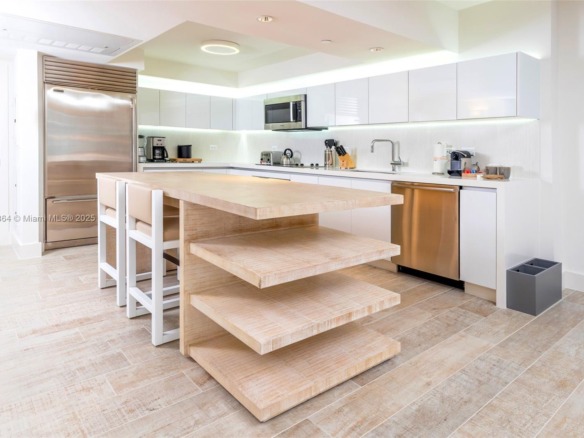 102 24th St # 906, Miami Beach FL 33139 — #A11111864