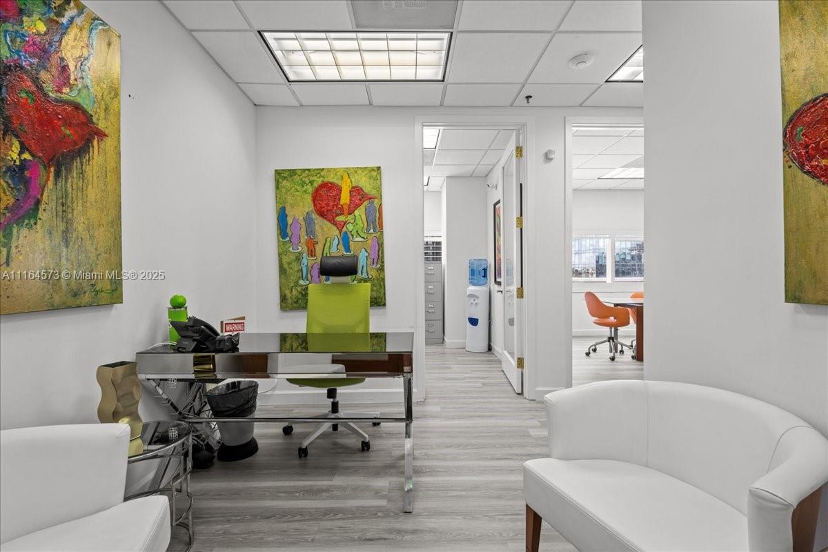 6dd28e9b-404 848 Brickell Ave, Miami FL 33131 — #A11164573