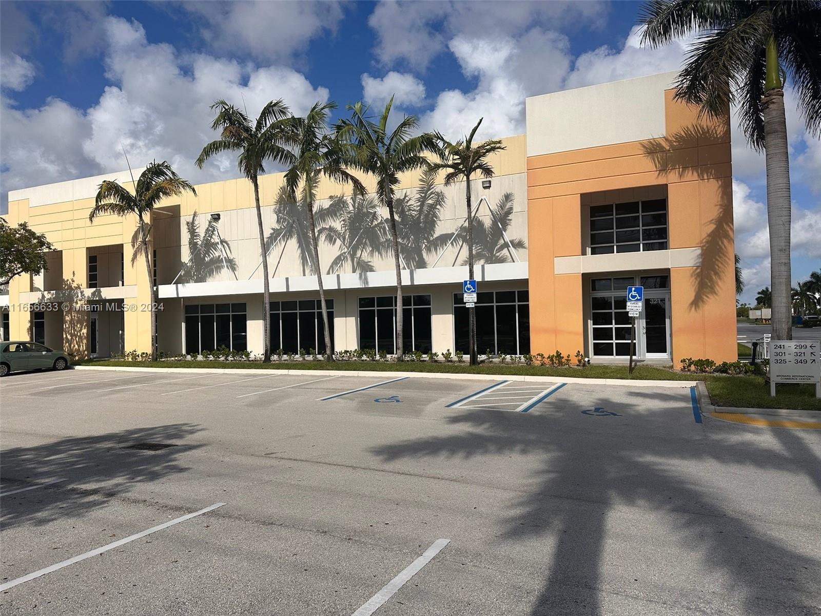 83dcefb7-175 Listing #A11656633