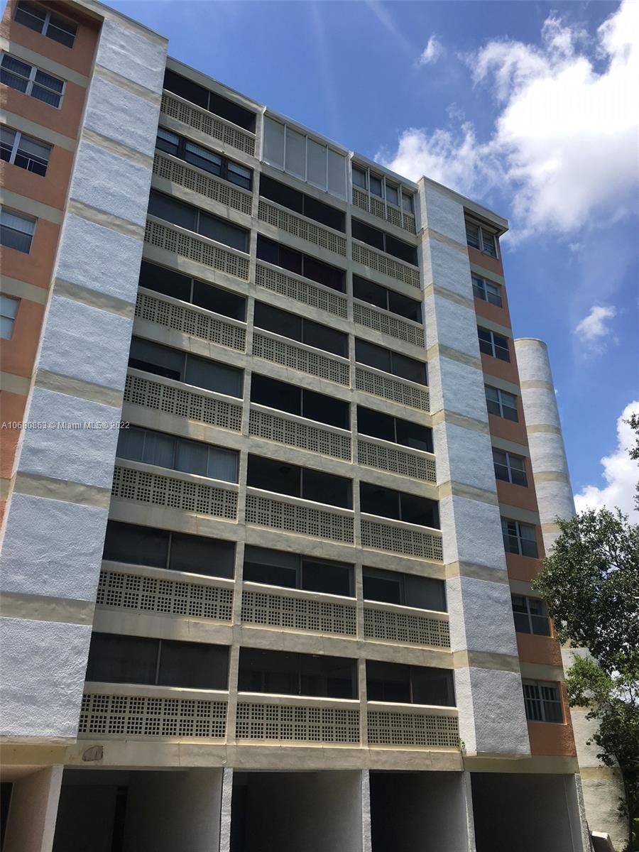 83dcefb7-301 3301 Spanish Moss Ter # 906, Lauderhill FL 33319 — #A10680863