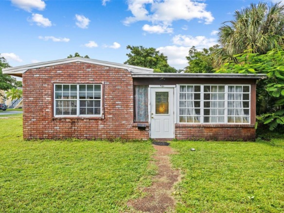 901 NE 16th Pl, Fort Lauderdale FL 33305 — #A11664225