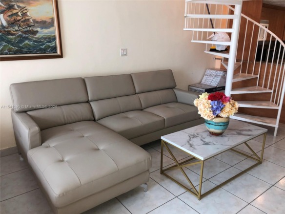 Listing #A11541395
