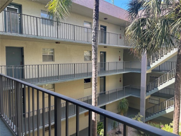 1820 N 81st Ave # 3310, North Lauderdale FL 33068 — #A11803554