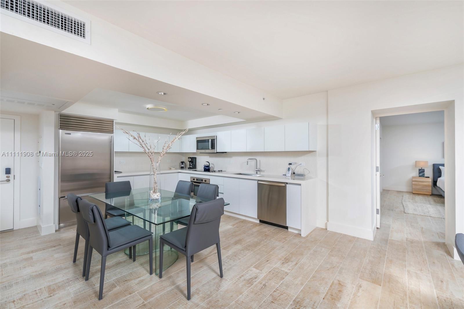 84b12bae-314 102 24th St # 1019, Miami Beach FL 33139 — #A11111908