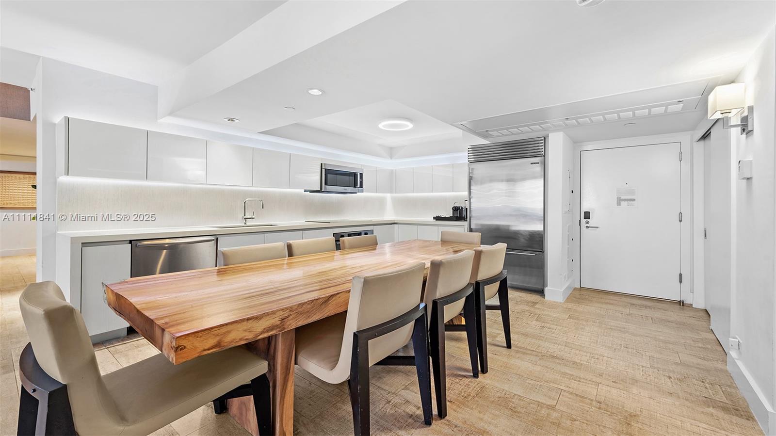 f3b61b38-333 102 24th St # 904, Miami Beach FL 33139 — #A11111841